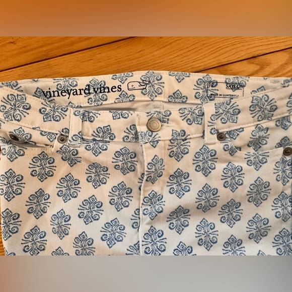 Vineyard Vines Girls’ Saylor Skinny Jeans – Size 12 - Picture 2 of 4